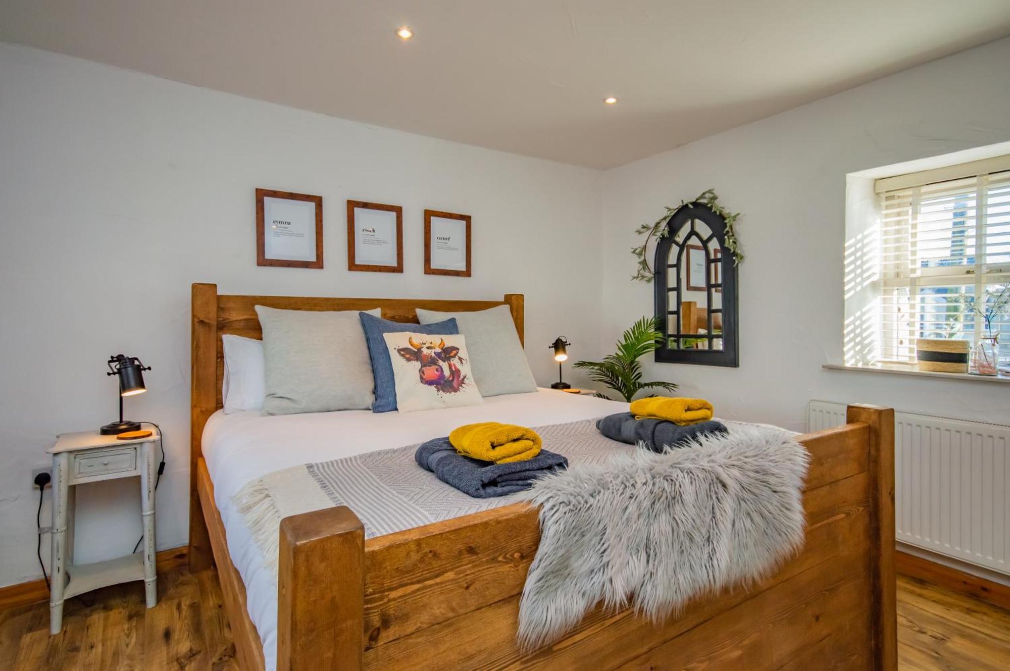 Cosy Farm Conversion In The Heart Of Pembrokeshire Maenclochog Buitenkant foto