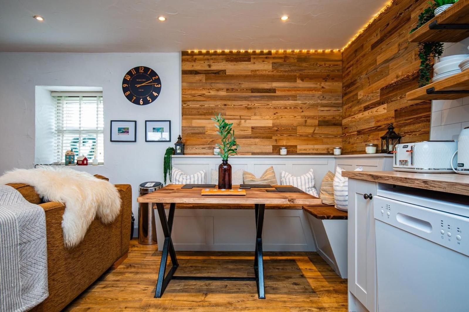 Cosy Farm Conversion In The Heart Of Pembrokeshire Maenclochog Buitenkant foto